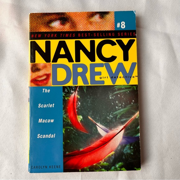 The Scarlet Macaw Scandal, Nancy Drew Detective Series Book 8, By Carolyn Keene - Picture 1 of 9